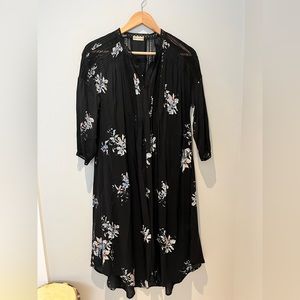 Gentle fawn floral duster